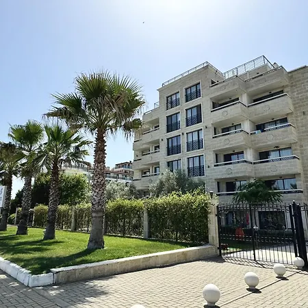Teos Lejlighedshotel *