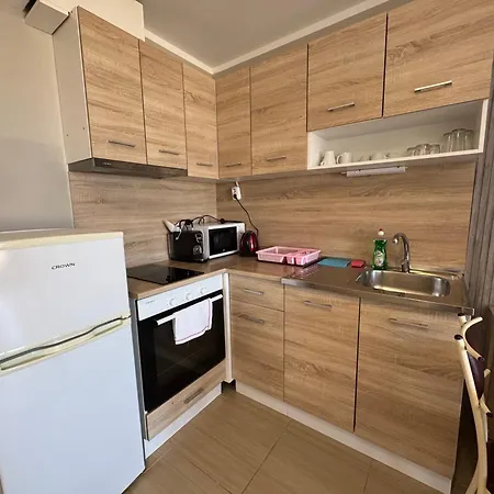 Teos מלון דירות פרימורסקו