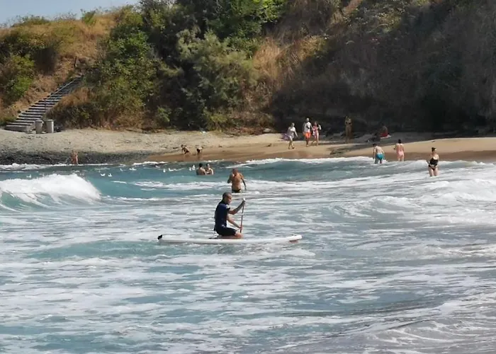 Ξενοδοχείο με διαμερίσματα Teos 4*