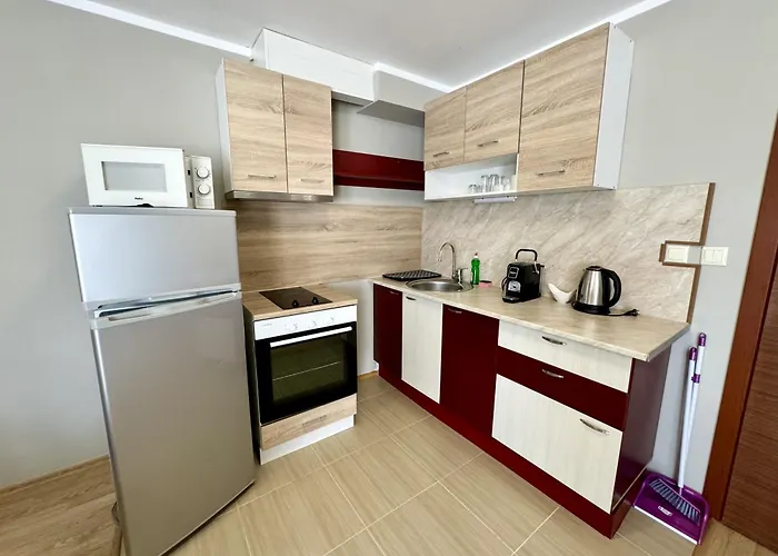 Teos 4* Πριμόρσκο