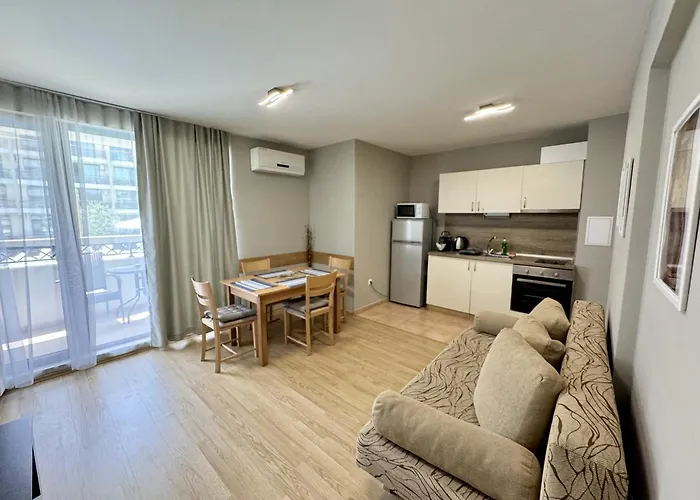 Teos 4* Πριμόρσκο