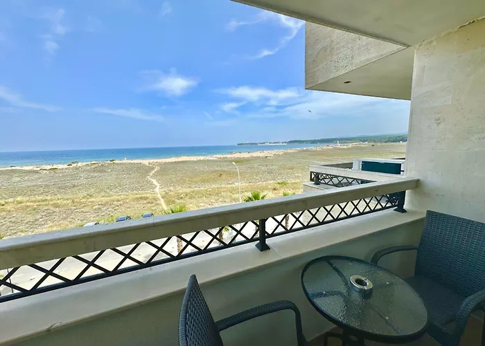 Ξενοδοχείο με διαμερίσματα Teos 4*