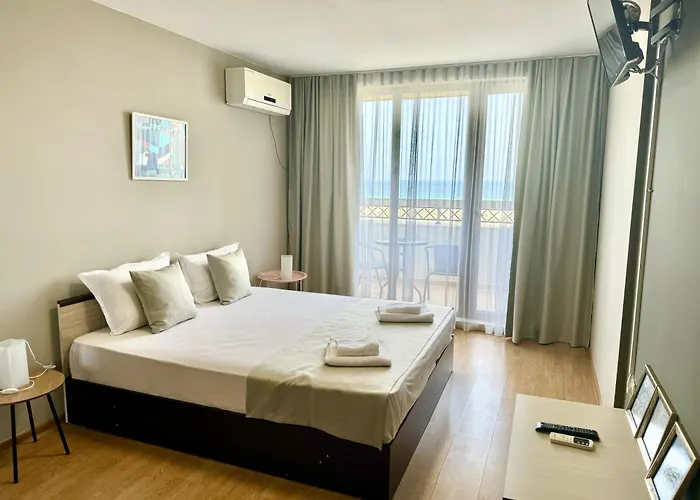 Ξενοδοχείο με διαμερίσματα Teos